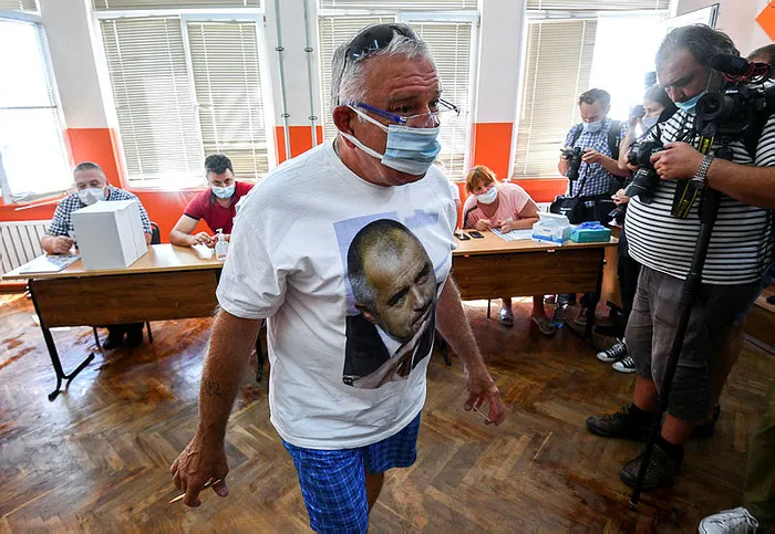 Son dakika: Bulgaristan'daki erken seçimden flaş haber! Boyko Borisov'un partisi GERB önde... - 5