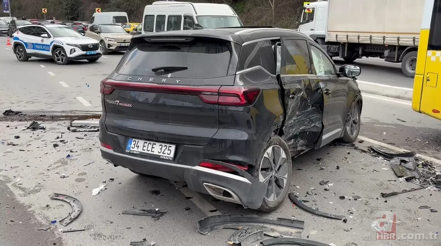 18 yaşındaki sürücü virajı alamayıp karşı yöne uçtu: 4 kişi yaralandı 3