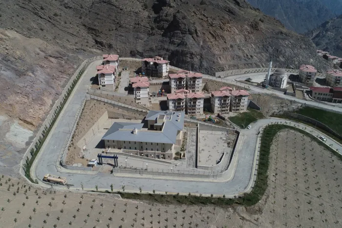 Adım adım yeni Yusufeli: Bir ilçe taşınıyor! Çalışmalar tüm hızıyla devam ediyor