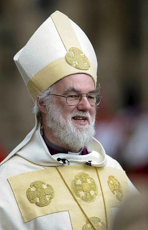 İngiltere’de gözler yeni kraliçede! Takacağı taçta Osmanlı detayı