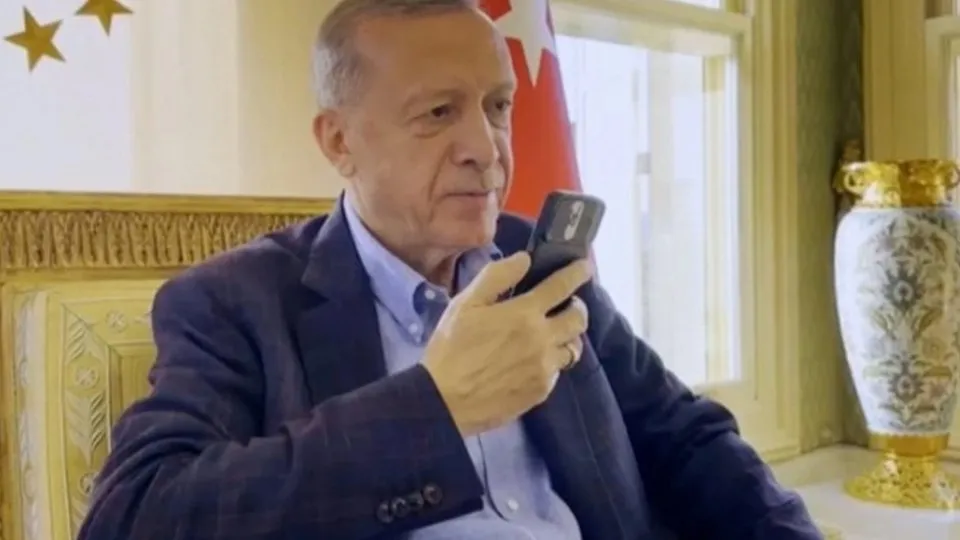 Başkan Erdoğan Kırıkkale’de düzenlenen programda vatandaşlara telefonla seslendi: 31 Mart’ta sandıkları patlatalım...