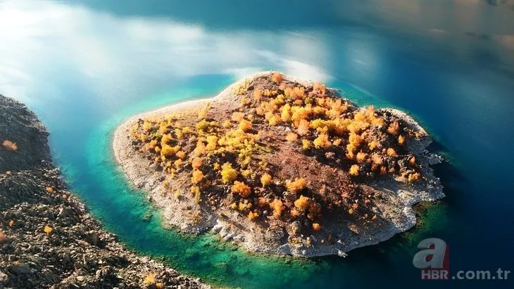 Bitlis’te sonbahar güzelliği hayran bıraktı! İşte ’Mükemmeliyet Ödülü’ Nemrut Krater Gölü