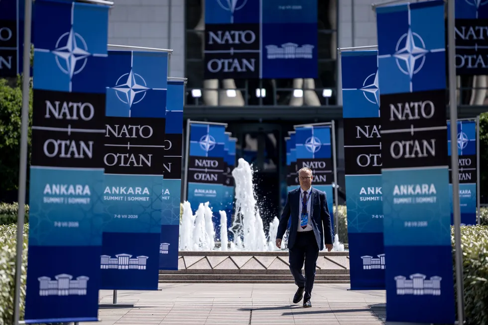 karadag-disisleri-bakani-nato-zirvesi-cok-dogru-bir-ulkede-yapiliyor-1783427009067.jpeg Fotoğraf: AA