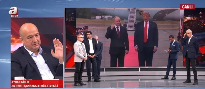 beyaz-sarayda-ukrayna-zirvesi-trump-putin-gorusmesi-masaya-yatiriliyor-dunya-haritasi-degisecek-mi-1755473671668.jpg Foto: A Haber - Ekran Görüntüsü