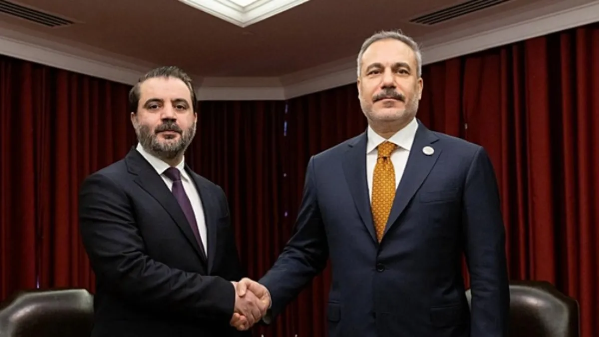 Dışişleri Bakanı Fidan Katar'da! Suriyeli mevkidaşı Şeybani ile görüştü