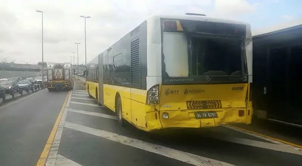 Son dakika: Yenibosna yönüne giden metrobüs kaza yaptı - 1