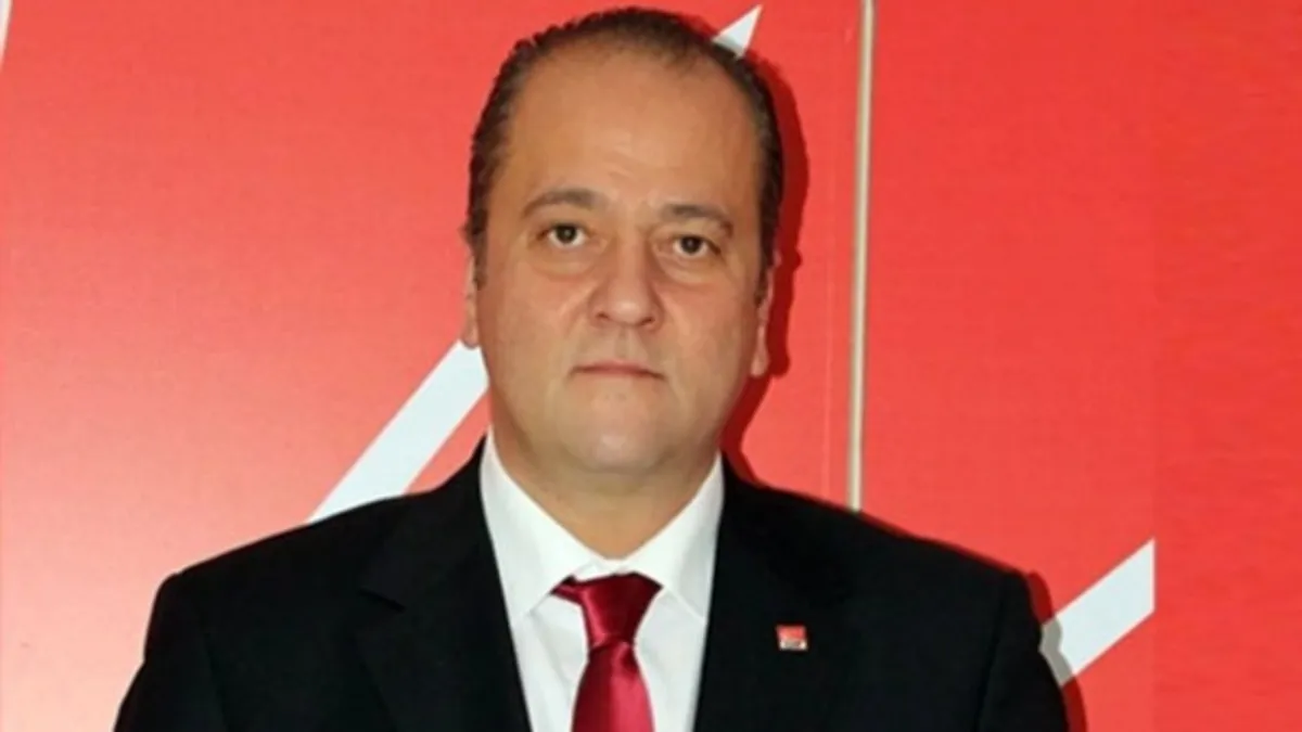 Eski CHP ilçe başkanı ofisinde ölü bulundu!