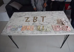 Dilencinin üzerinden 2 bin TL para çıktı