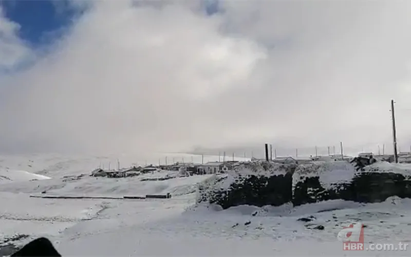 Ardahan'da kar kalınlığı 15 santimetreye ulaştı! Aceleyle inmek zorunda kaldılar 8