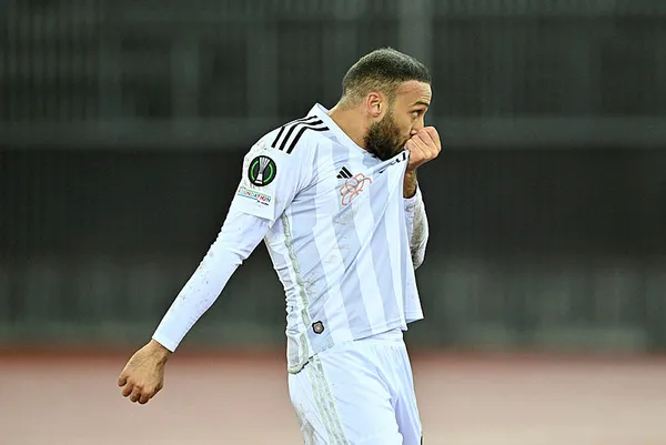 canli-lugano-besiktas-canli-anlatim-lugano-besiktas-macinda-ilk-duduk-sesi-1702587566189.jpg Kara Kartal'dan mutlu son! Lugano 0-2 Beşiktaş (MAÇ SONUCU)