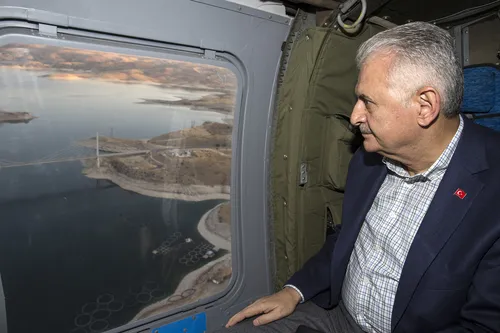 Başbakan Yıldırım, Ağın Köprüsü'nü havadan inceledi - 3