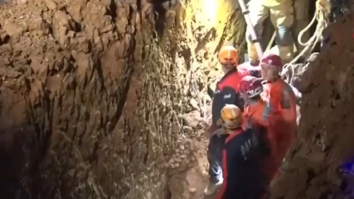 Bursa'da toprak kayması: İki kardeş can verdi