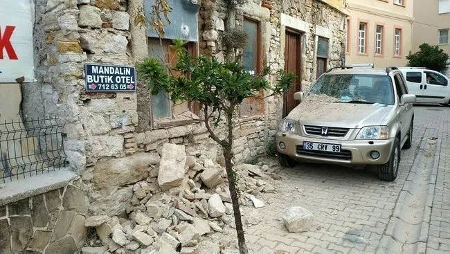 Son dakika... Deprem kahini olarak adlandırılan Frank Hoogerbeets’ten İzmir için uyarı! Birkaç gün içinde...