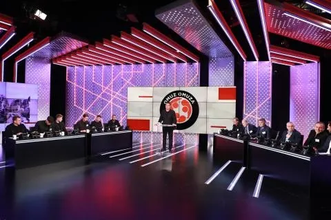 Spor camiası Omuz Omuza ekranlarda buluştu! Depremin yaralarını sarmak için dev bağış gecesinde 845,7 milyon TL toplandı