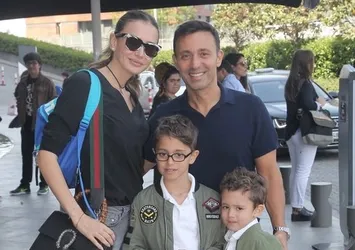Emina Sandal, Sırbistan'daki evi için...