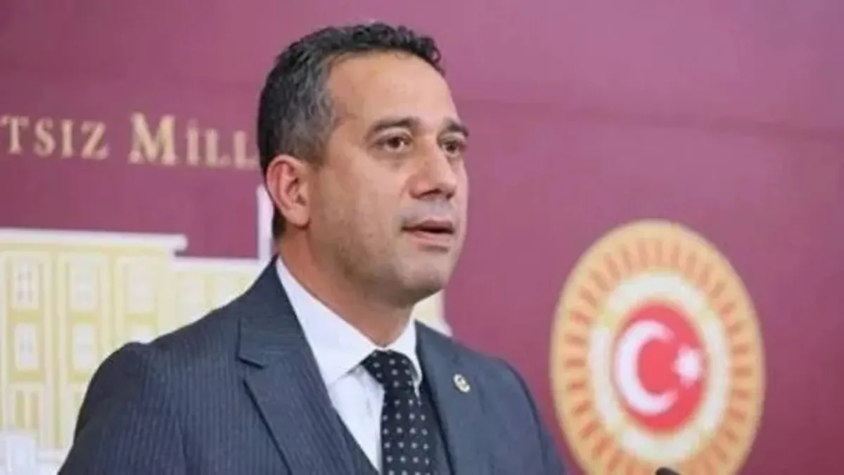 CHP’li Ali Mahir Başarır’ın çakarlı arabası suç kaydı olan iş insanında çıktı!