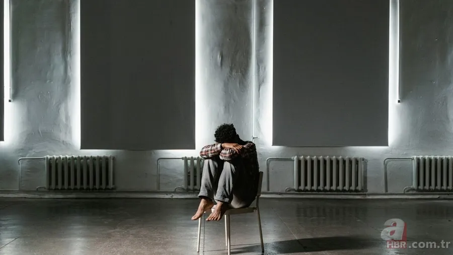 Depresyon tedavisinde dev adım! Bilim insanları ortaya çıkardı: Çaresi gülme gazındaymış 3