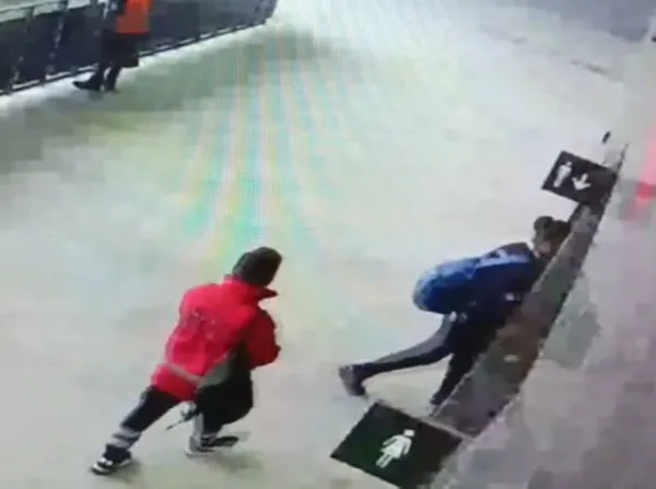 Olaylı Göztepe-Altay maçında yeni gelişme! Skandalın fitilini ateşleyen ambulans şoförünün sicili kabarık çıktı