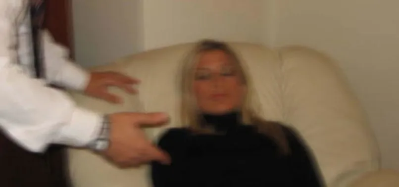 İşkadını hipnoz edilince gerçek ortaya çıktı!