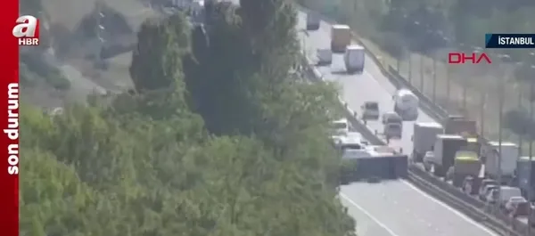 son-dakika-tem-otoyolu-edirne-istikametinde-tir-devrildi-1662624339210.jpg Son dakika: TEM Otoyolu Edirne istikametinde tır devrildi - 3