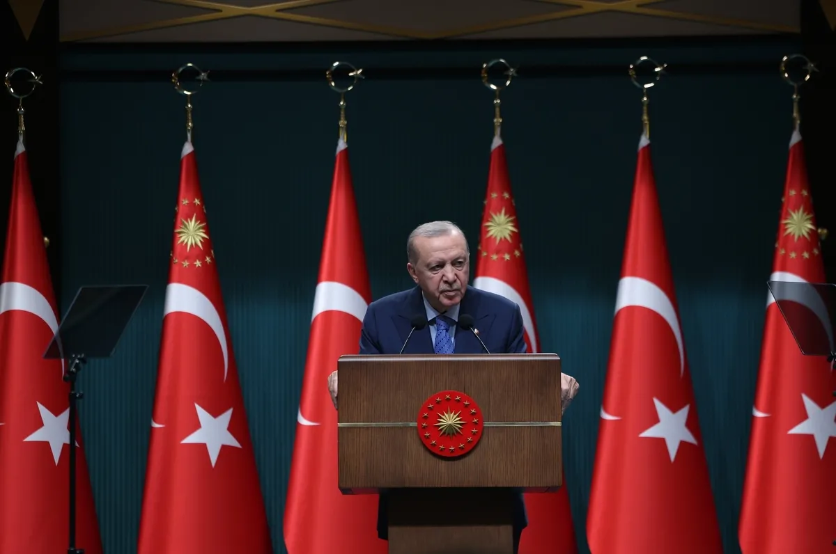 baskan-erdogan-turkiye-sokaga-teslim-edilemez-ulkemizi-sokakta-bulmadik-1793033226481.jpeg Başkan Erdoğan: Türkiye sokağa teslim edilemez! Ülkemizi sokakta bulmadık - 2