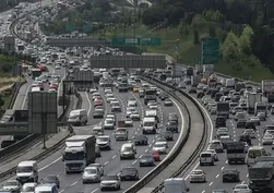 İstanbul trafiğinde "mega" yoğunluk: Yüzde 85'e çıktı