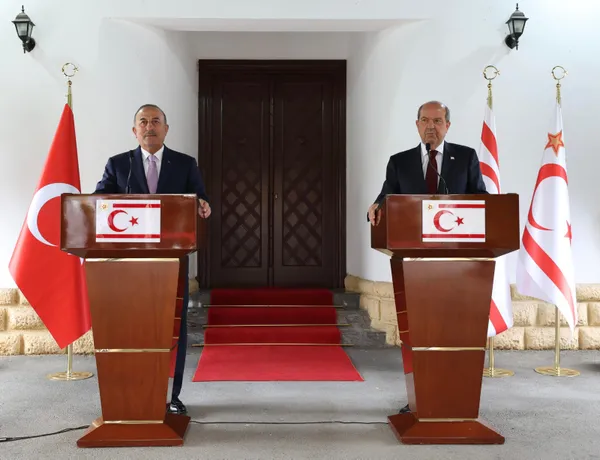 Son dakika: Dışişleri Bakanı Mevlüt Çavuşoğlu Cumhurbaşkanı Ersin Tatar ile görüştü! Yunanistan ve Rumlara net mesaj