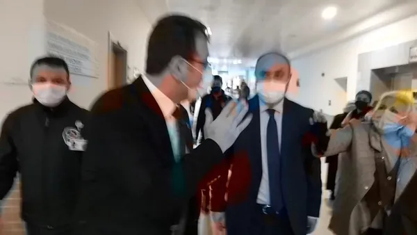 chpli-ibb-baskani-ekrem-imamoglunun-yargilanmasinda-yeni-gelisme-savunmasini-yapti-1641805052909.jpg CHP'li İBB Başkanı Ekrem İmamoğlu'nun yargılanmasında yeni gelişme: Savunmasını yaptı - 5