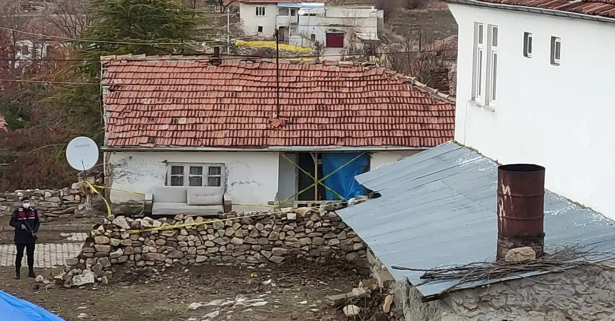yozgat ta bir bebek sobaya atilip yakildi haberi gercek mi yozgat ta bir aylik bebegini sobada yaktigi iddia edilen anne gozaltina alindi yozgat ta sobada yakilan bebek videosunu izle ahaber video izle