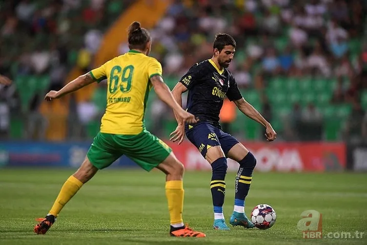 Fenerbahçe'de yaprak dökümü! Altay Bayındır'ın ardından o iki isim de gidiyor... 14