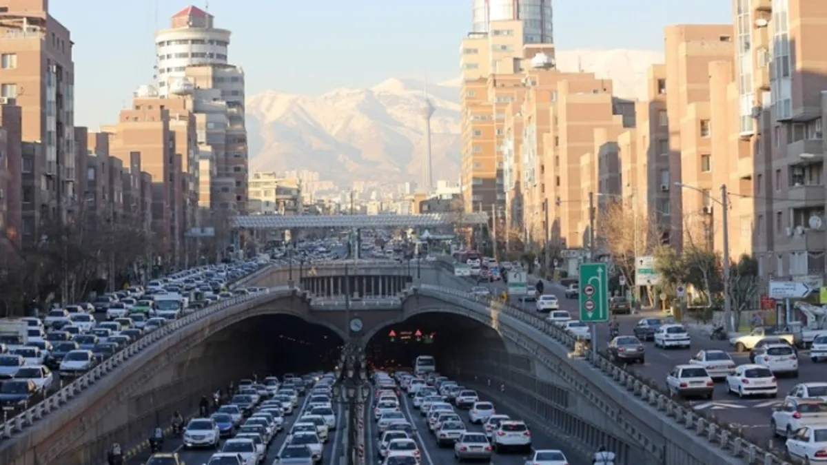 İran'da çökme krizi! Başkent Tahran taşınıyor mu? Pezeşkiyan harekete geçti