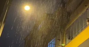 İstanbul’da gece sağanak ve fırtına etkili oldu