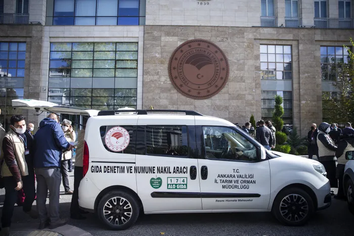 Tarım ve Orman Bakanı Bekir Pakdemirli: 7 bin 300 gıda denetçimizle 81 ilde denetim yapacağız