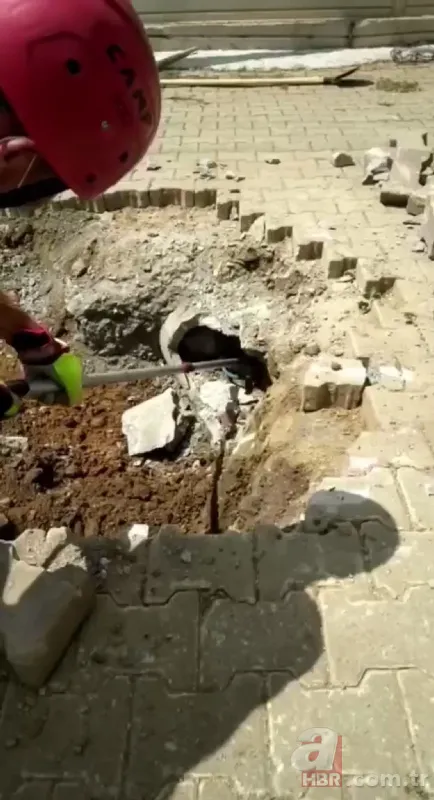 Yer altından gelen garip sesler ekipleri harekete geçirdi! Kanalizasyondan çıkan şoke etti 3
