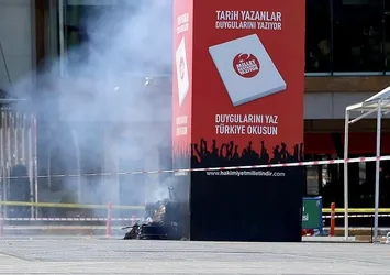 Taksim Meydanı'nda şüpheli çanta paniği!