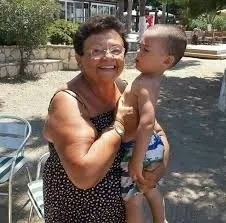 Yeşilçam'ın efsanesi Türkan Şoray son haliyle şoke etti! Bir deri bir kemik kaldı 15