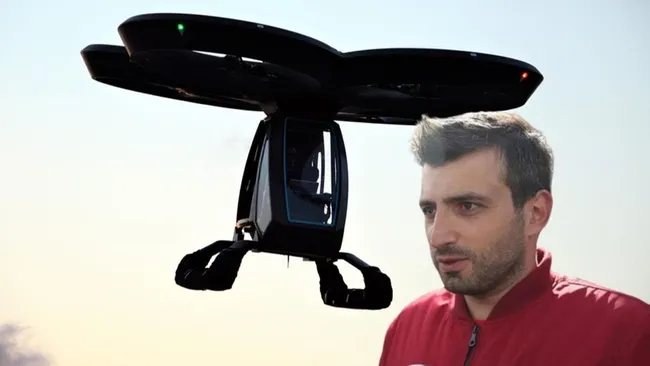 Selçuk Bayraktar uçan araba Cezeri için tarih verdi