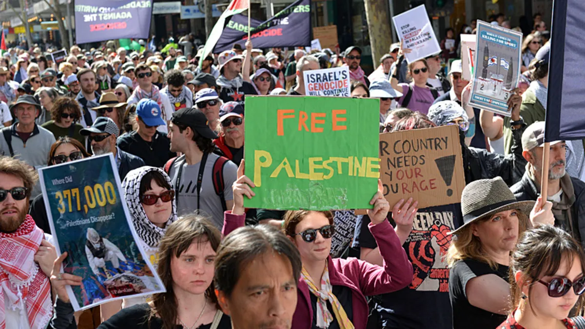 Avustralya 100 haftadır her pazar Gazze için sokaklarda!