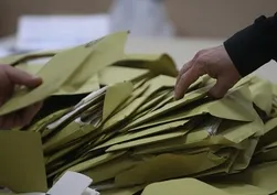 2026 son anket sonuçları: Yeni Parti'nin anket balonu patladı! AK Parti büyük farkla birinci