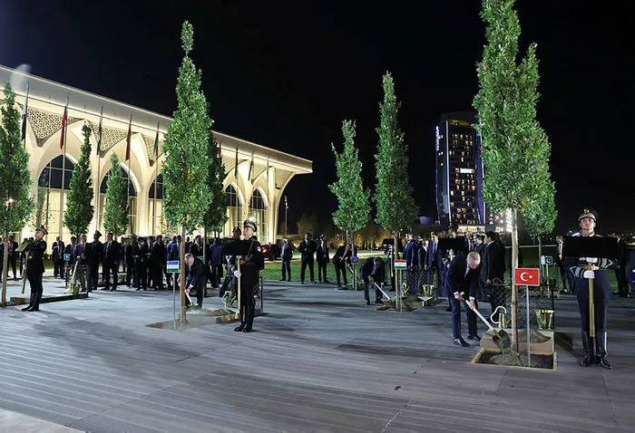 Başkan Recep Tayyip Erdoğan, Vladimir Putin ve diğer devlet liderlerle buluştu