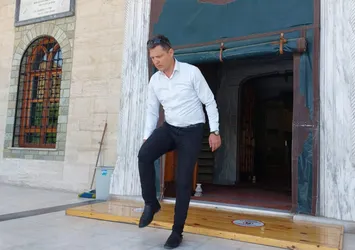 Namaza gitti diye işinden oldu! Yargıtay'dan skandal karara emsal yanıt