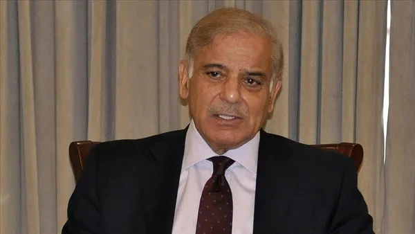 1676448842645.jpg Pakistan Başbakanı Şerif Kahramanmaraş depremi dayanışması için Türkiye'ye gelecek - 1
