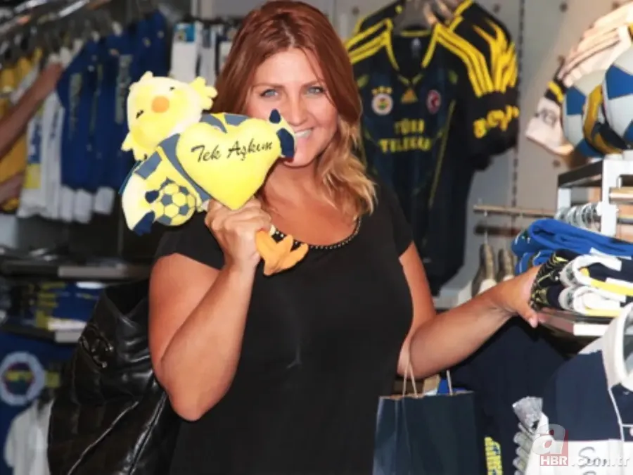 Ünlüler hangi takım taraftarı? Alişan, İbrahim Tatlıses, Esra Erol... 17