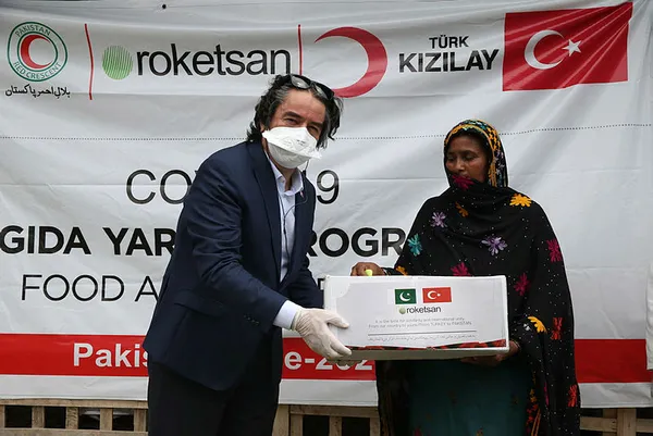 Roketsan'dan Türk Kızılay aracılığıyla 1000 Pakistanlı aileye yardım - 4