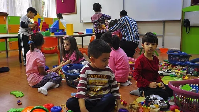 mebe-yeni-mufredat-taslagiyla-ilgili-67-bin-284-gorus-iletildi-1715368070557.jpg MEB'e yeni müfredat taslağıyla ilgili 67 bin 284 görüş iletildi - 1