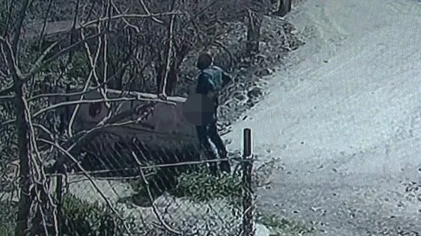 denizlide-cikmaz-sokakta-cocuklari-taciz-eden-sapik-yakalandi-1650443728711.jpg Denizli’de çıkmaz sokakta çocukları taciz eden sapık yakalandı - 3