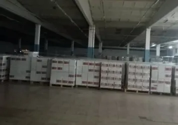 İstanbul Büyükşehir Belediyesi'nin yardımları şov olarak kaldı: On binlerce koli çürümeye terk edildi