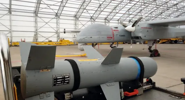 MSB’den AKSUNGUR mesajı: Hazır ol cenge, istiyorsan sulh-u salah