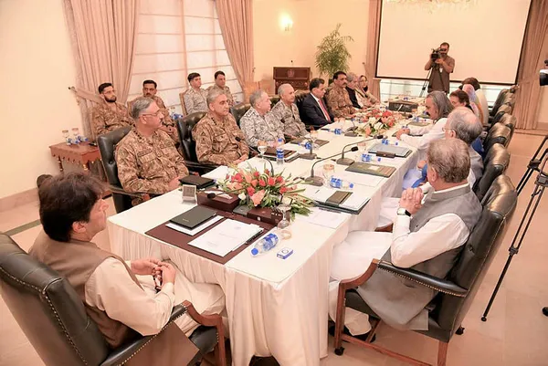 Pakistan Başbakanı İmran Han: Dünya Hindistan'a müdahale etmezse kötü sonuçlar ortaya çıkacak - 1