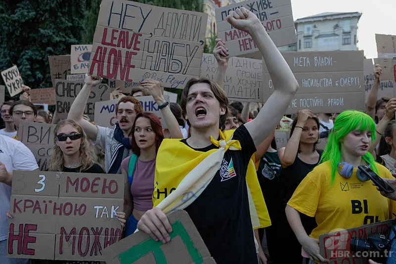 Alaska zirvesi öncesi kritik iddia: Ukrayna için Rusya'yla barış mı Rusya'ya teslimiyet mi? Gizli plan ortaya çıktı 10